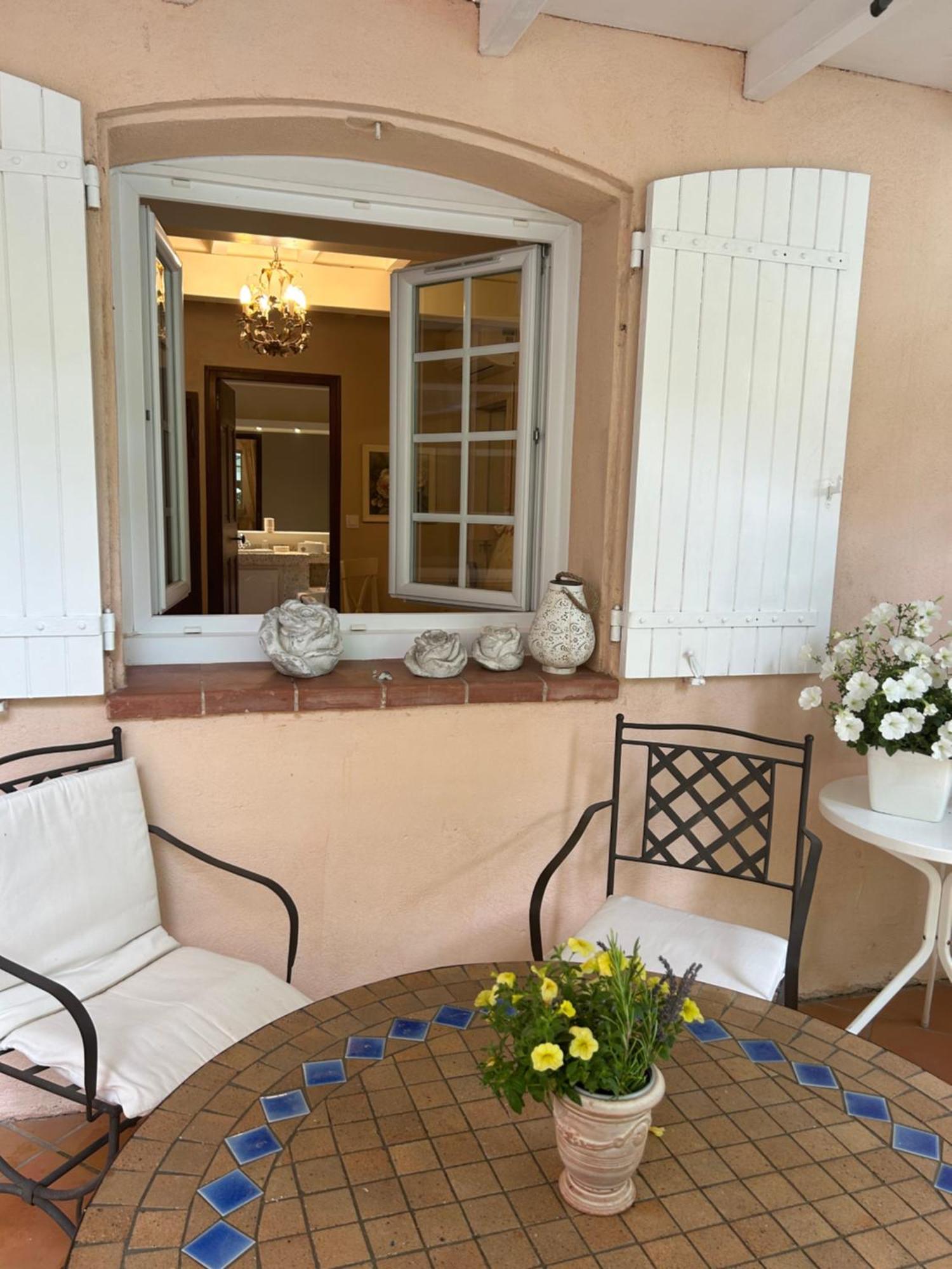 La Villa Rosalie Ventabren Buitenkant foto