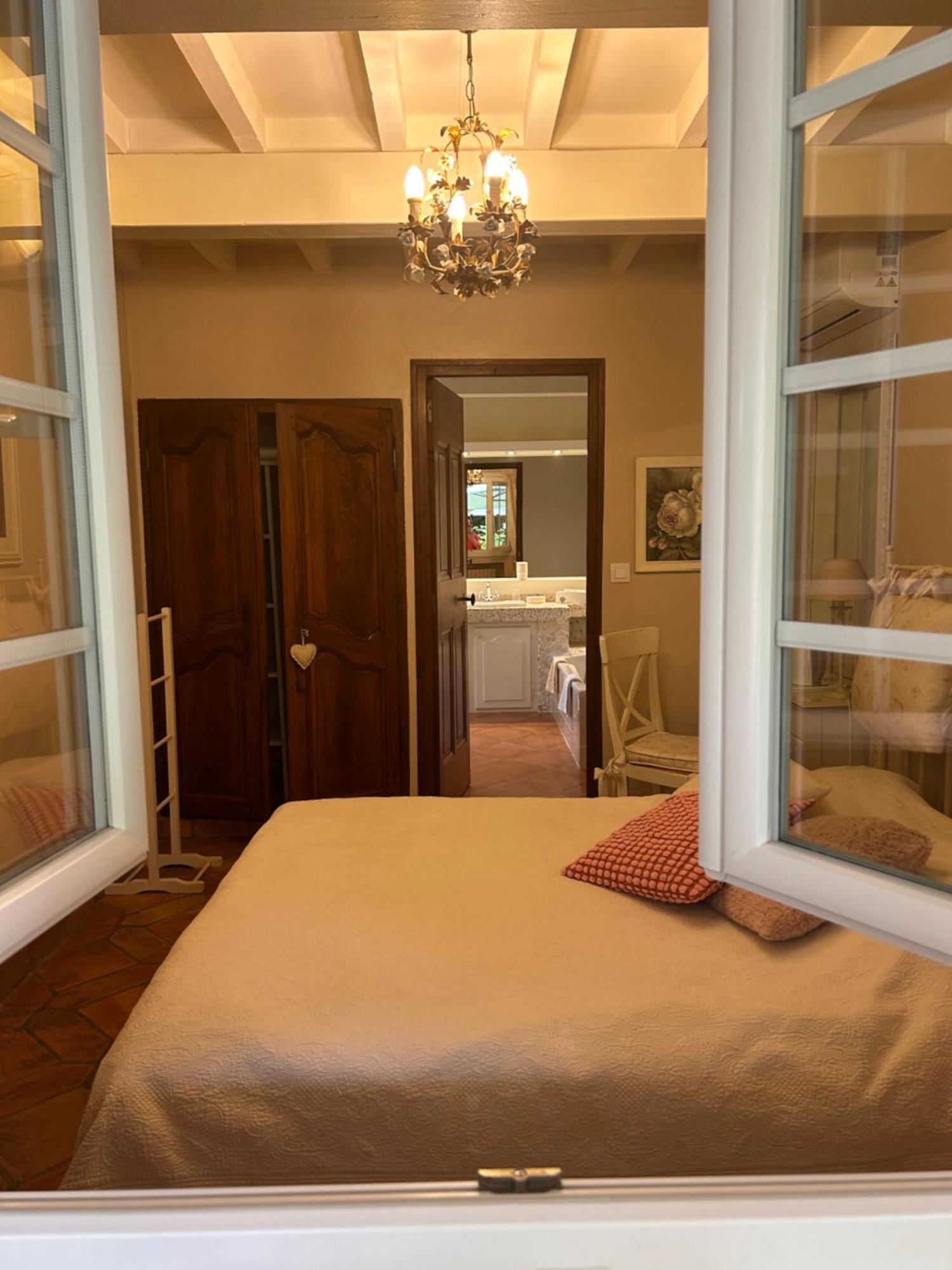 La Villa Rosalie Ventabren Buitenkant foto