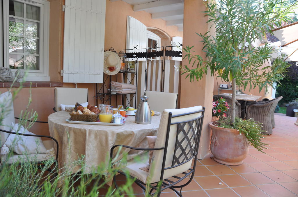 La Villa Rosalie Ventabren Buitenkant foto