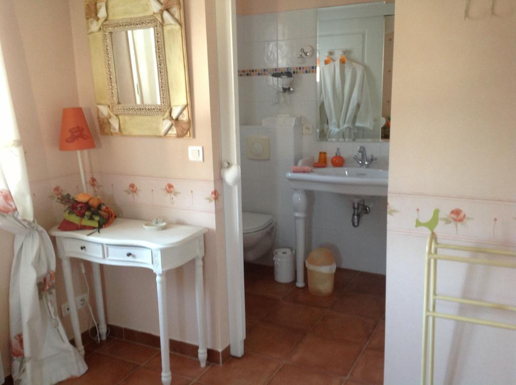 La Villa Rosalie Ventabren Kamer foto